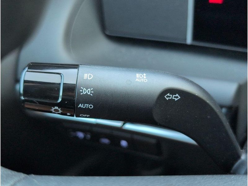 Used 2025 Hyundai Santa Cruz SELImage 26