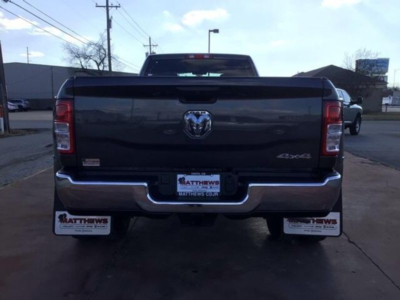 2024 RAM 3500 Tradesman Crew Cab 4x4 8