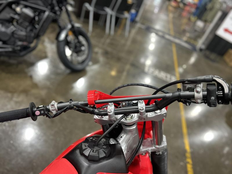 2024 Honda CRF250F Image 12