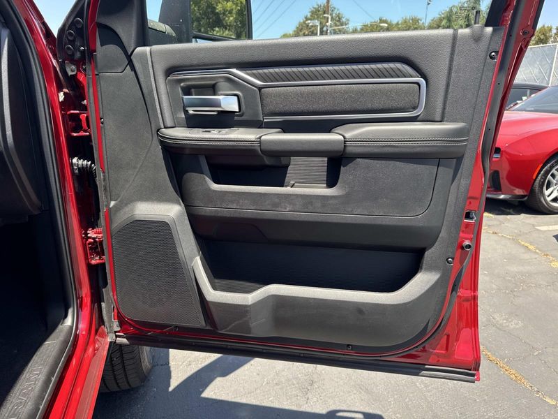 New 2026 RAM 2500 Big Horn Crew Cab 4x4 6'4' Box