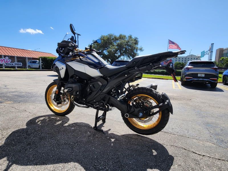 2026 BMW R 1300 GSImage 6