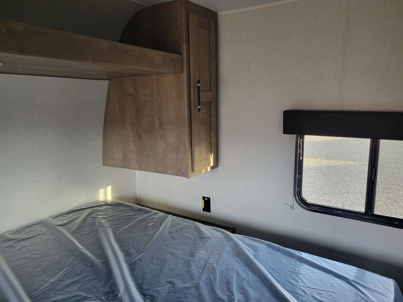 New 2026 KEYSTONE SPRINGDALE 244RBCWE Image 11