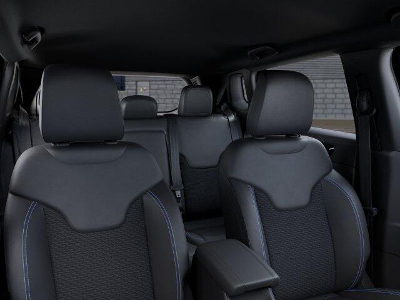 New 2026 Jeep Compass Latitude Altitude 4x4Image 26