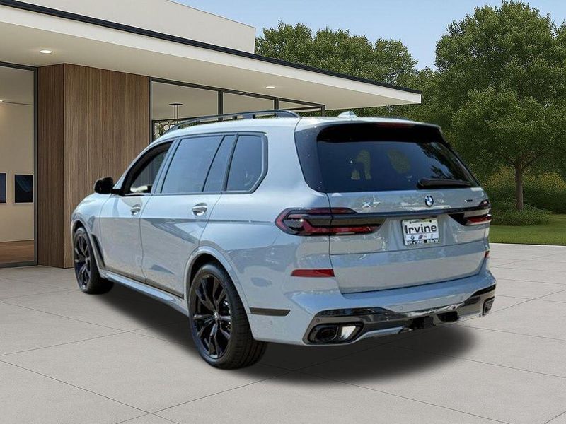 New 2026 BMW X7 xDrive40iImage 12