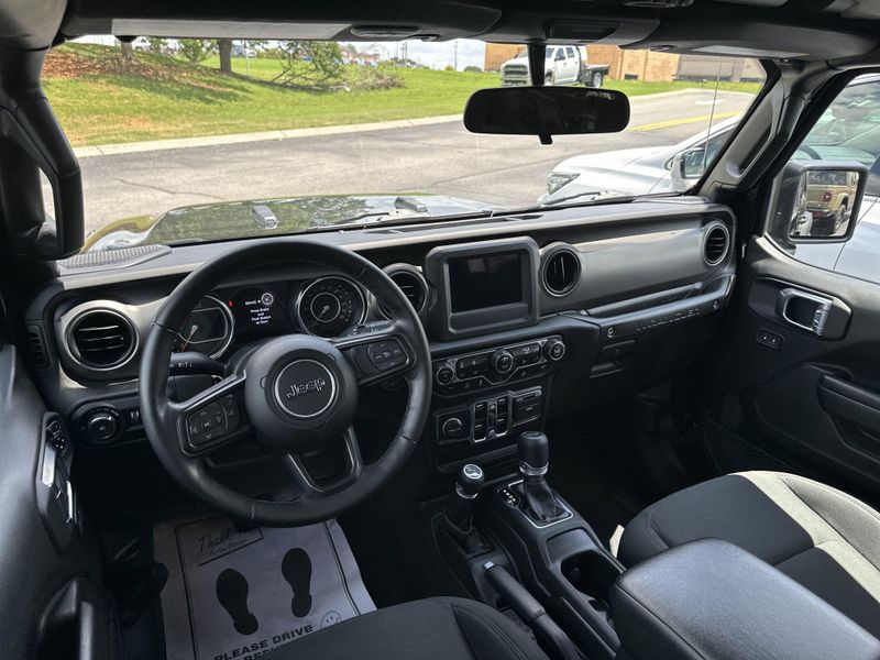 2021 Jeep Wrangler Unlimited Sport SImage 16