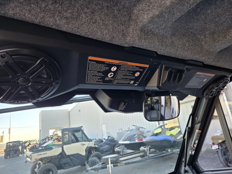 NEW 2026 CAN-AM DEFENDER MAX LIMITED CAB HD11 Image 31