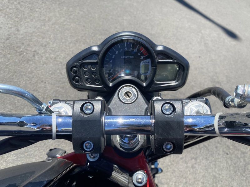 2014 Suzuki SV650Image 13