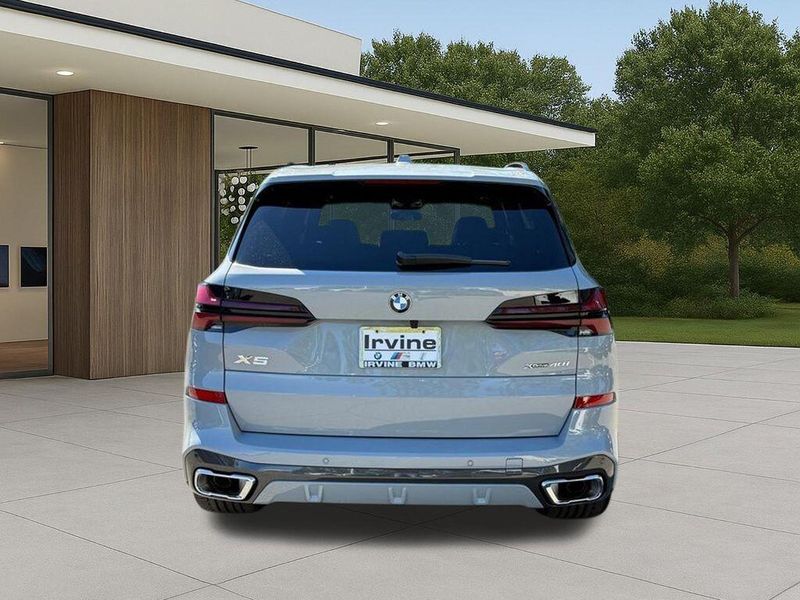 New 2026 BMW X5 xDrive40iImage 9
