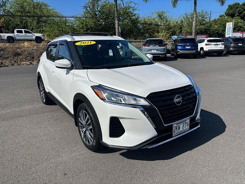 2021 Nissan Kicks SV photo 4