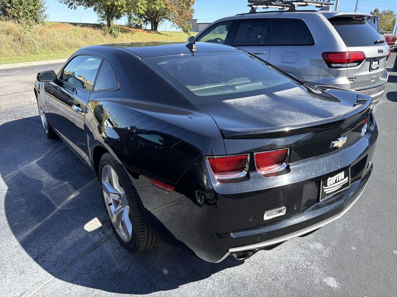 Used 2011 Chevrolet Camaro 2LTImage 9