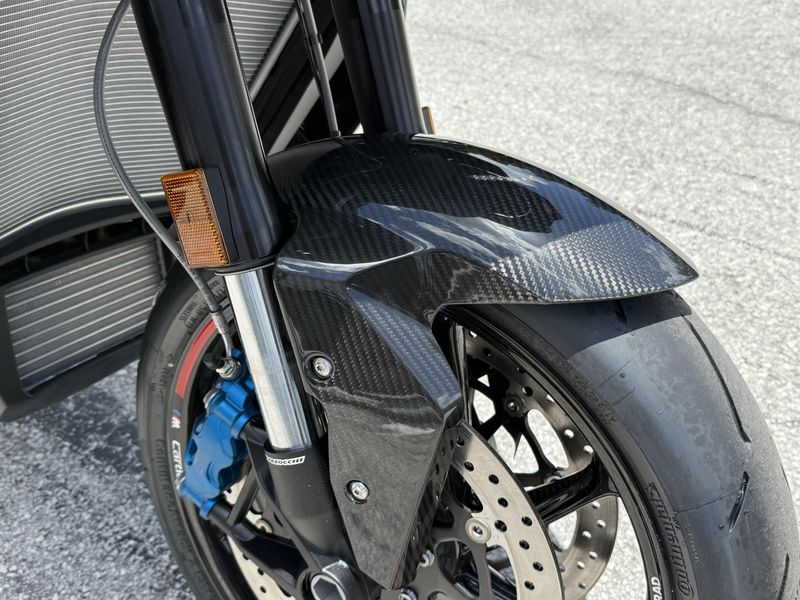 2026 BMW M 1000 XR