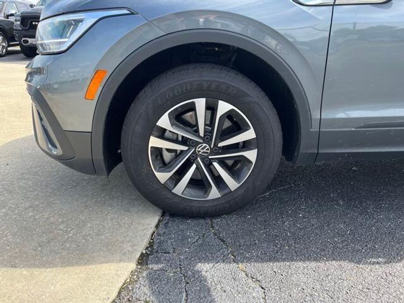 2024 Volkswagen Tiguan 2.0T S