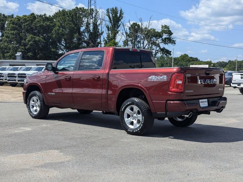 2025 RAM 1500 Big Horn Crew Cab 4x4 5