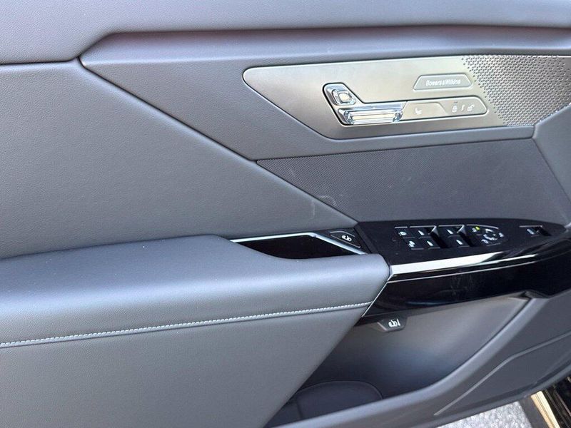 New 2027 BMW 7 Series Image 14