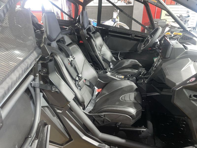 New 2027 Can-Am MAVERICK X3 MAX X RS TURBO RR Image 25