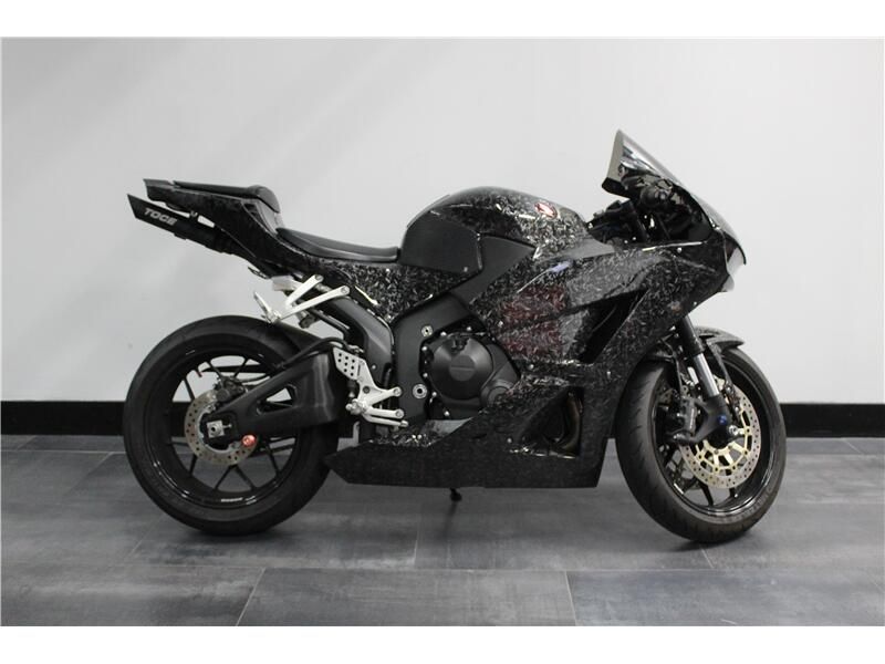 2020 Honda CBR600RR Image 1