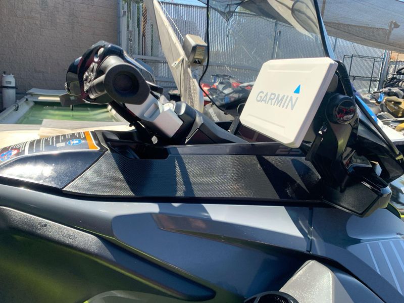 New 2025 Sea-Doo EXPLORER PRO 230 (SOUND SYSTEM) Image 16