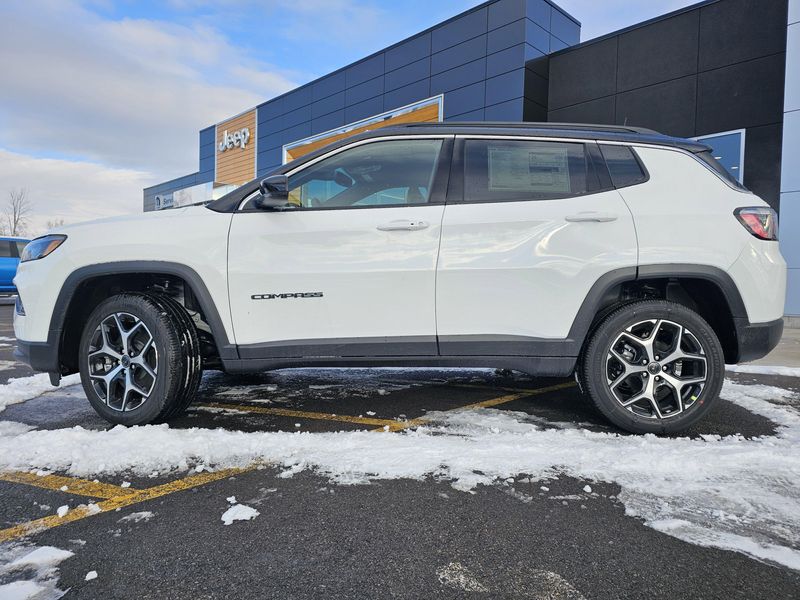 New 2026 Jeep Compass Limited 4x4Image 8