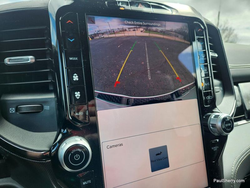 New 2026 RAM 1500 Limited Crew Cab 4x4 5'7' Box