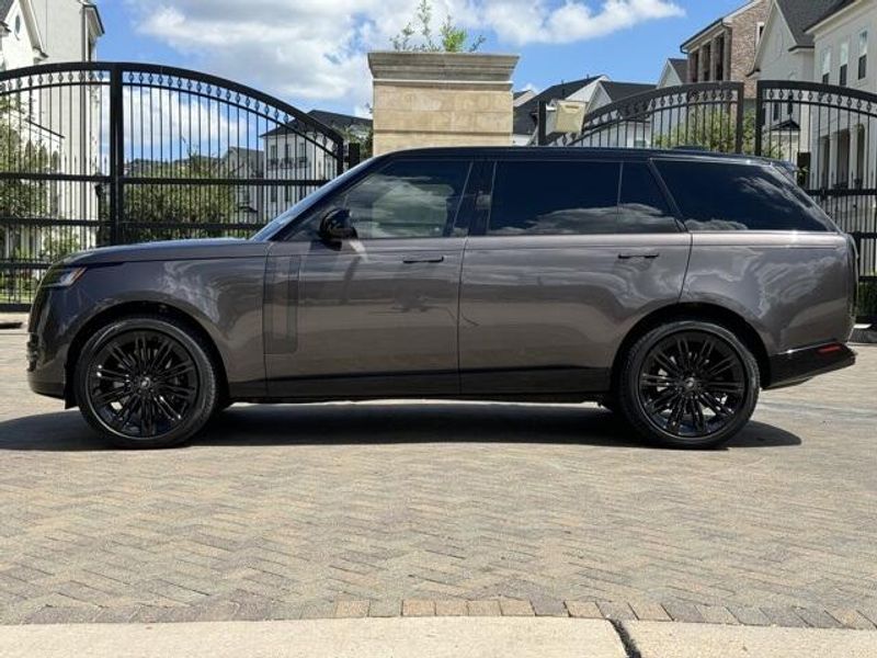 2022 Land Rover Range Rover First EditionImage 11