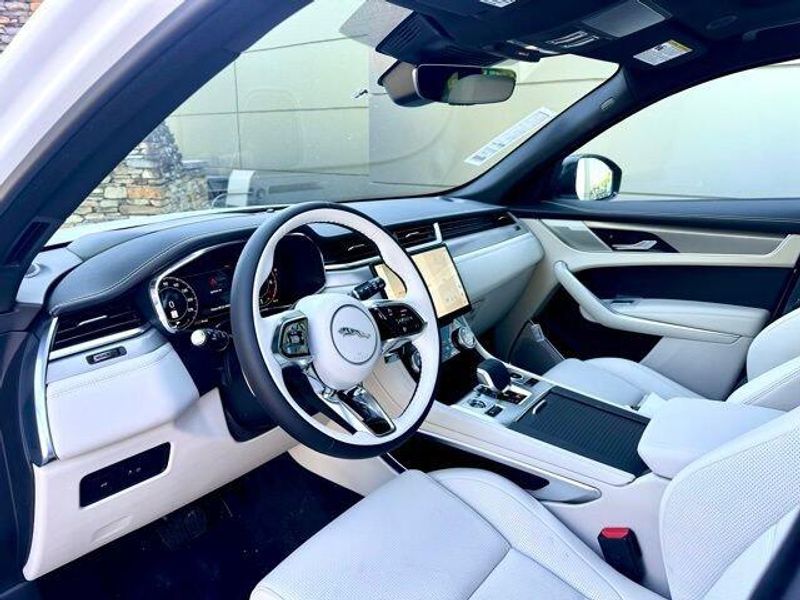 2026 Jaguar F-PACE R-Dynamic S