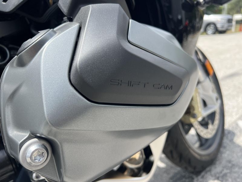 2024 BMW R 1250 RS 