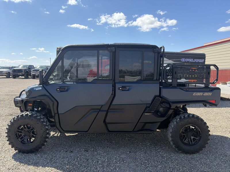 New 2027 Can-Am DEFENDER XU MAX LTD HD11 