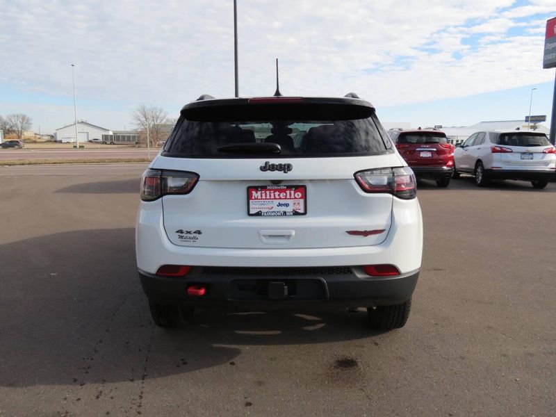 2022 Jeep Compass Trailhawk 4x4 4dr SUVImage 5