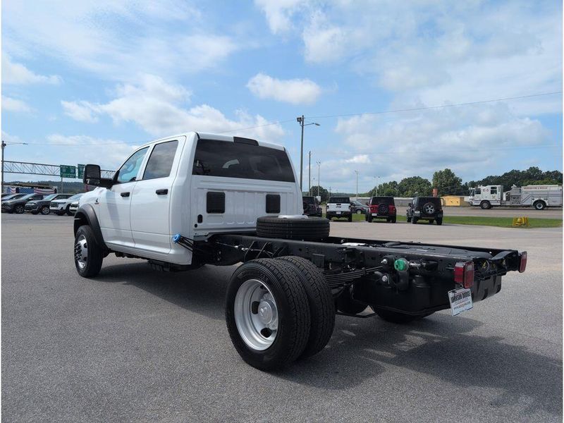 2025 RAM 4500 Tradesman Chassis Crew Cab 4x4 60