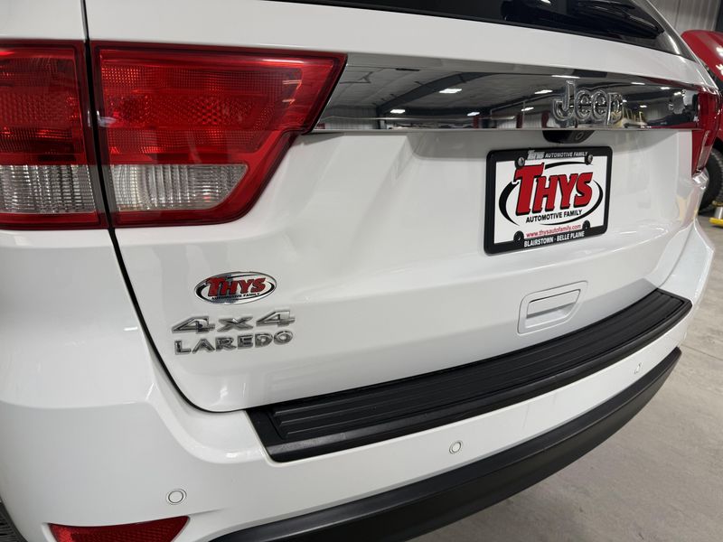 Used 2013 Jeep Grand Cherokee LaredoImage 5