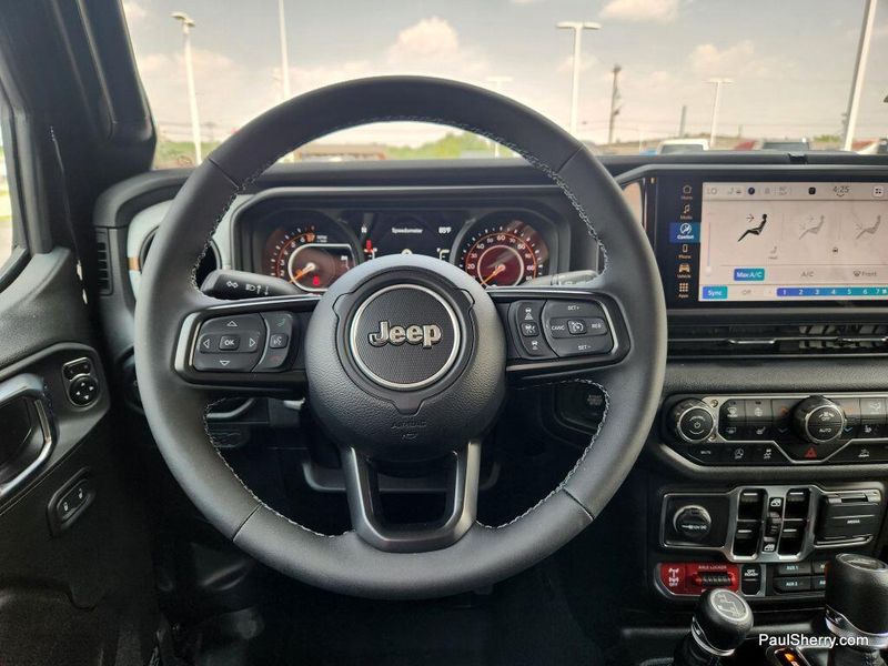 New 2025 Jeep Gladiator Willys 4x4