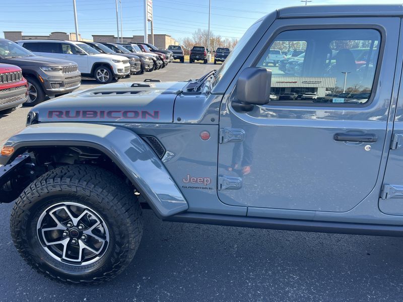 New 2025 Jeep Gladiator Rubicon X 4x4Image 13