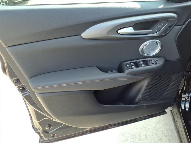 New 2025 Alfa Romeo Tonale IntensaImage 26