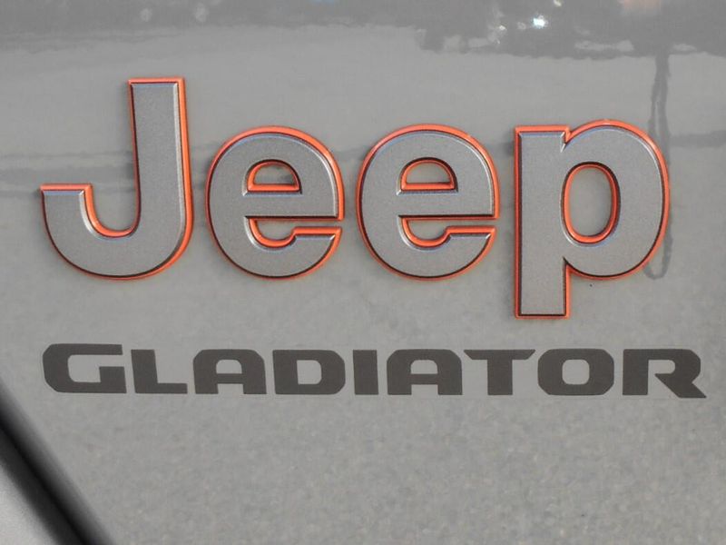 2021 Jeep Gladiator MojaveImage 9