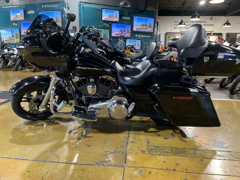 Used 2015 Harley-Davidson ROAD GLIDE SPECIAL Image 5
