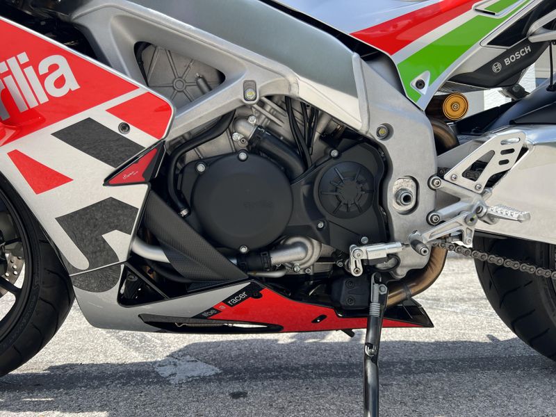 2018 Aprilia RSV4 RF 