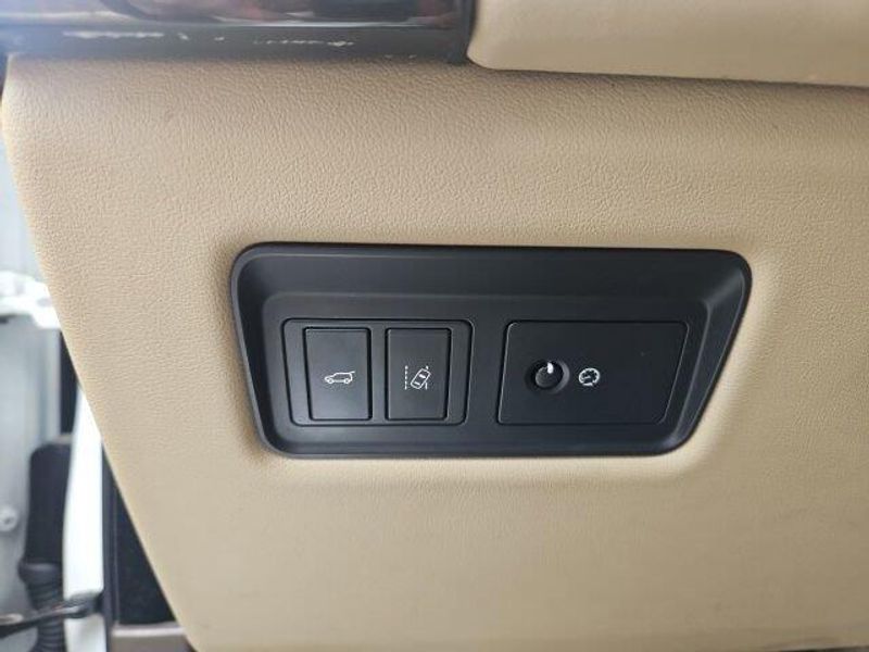 Used 2017 Land Rover Range Rover HSE