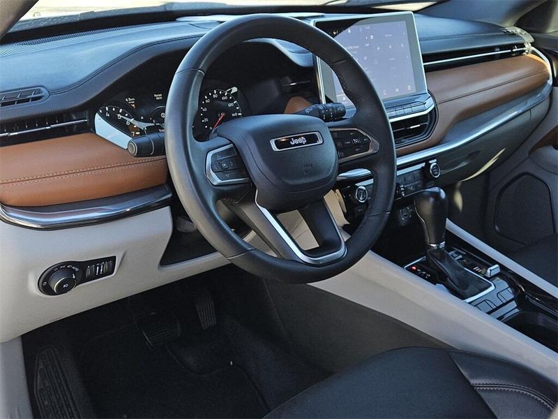 2023 Jeep Compass LimitedImage 26