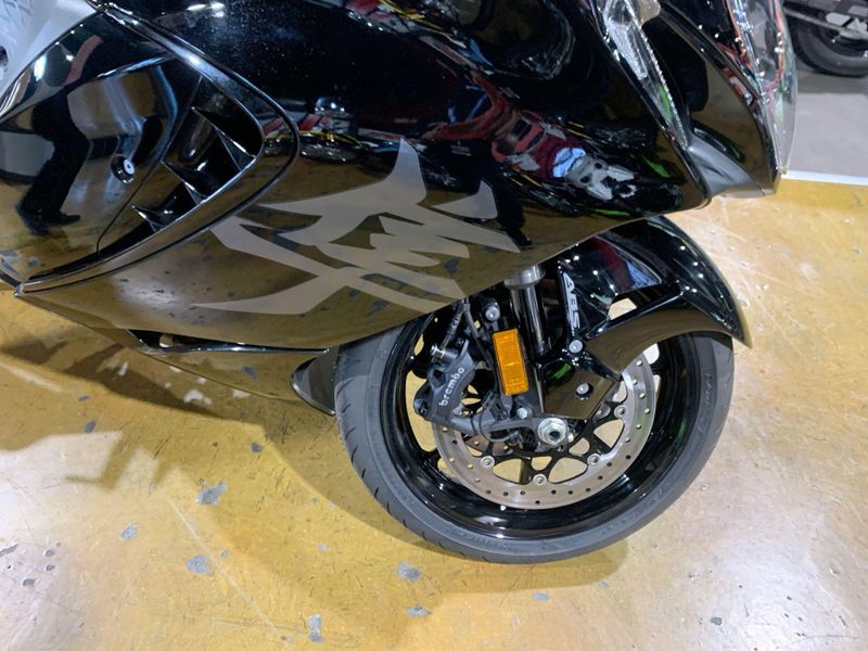New 2025 Suzuki Hayabusa Image 11
