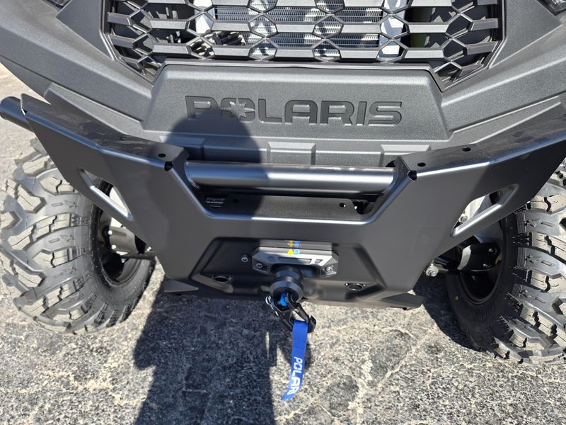 NEW 2026 POLARIS RANGER CREW SP 570 NORTHSTAR EDITION Image 23