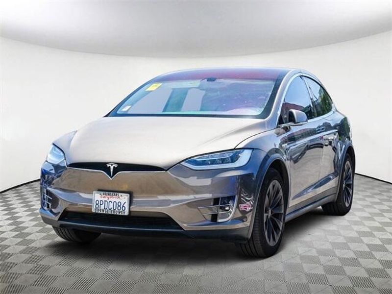 2016 Tesla Model X 60DImage 5