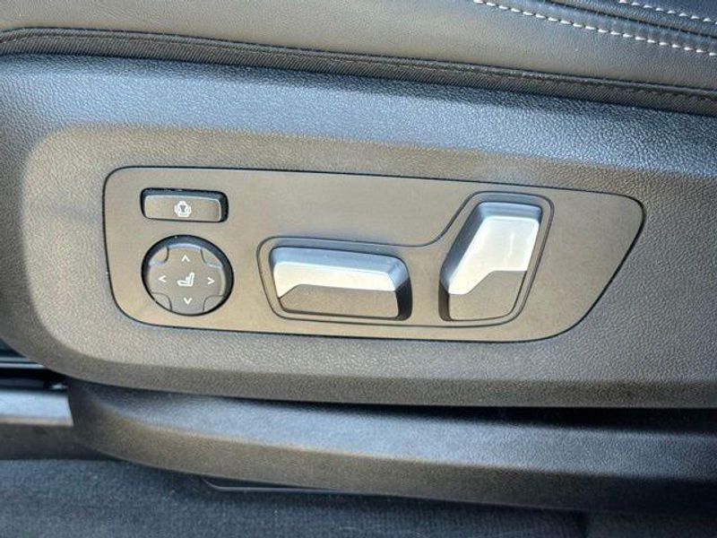 Used 2024 BMW X5 sDrive40iImage 21