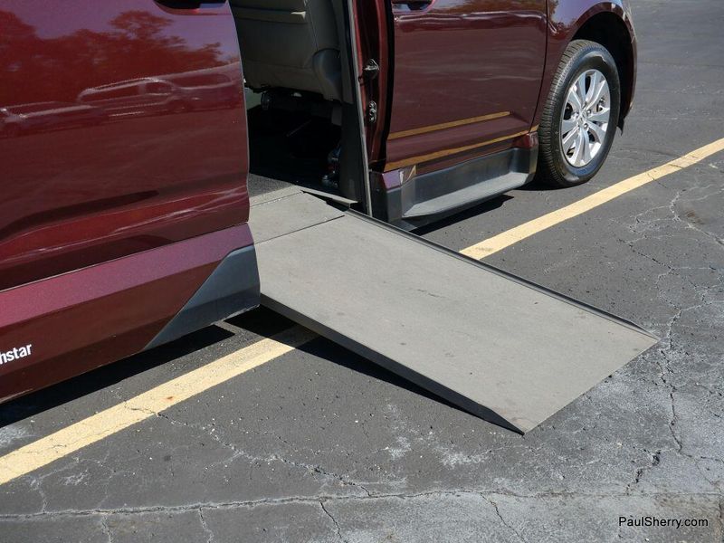 Used 2016 Honda Odyssey EX