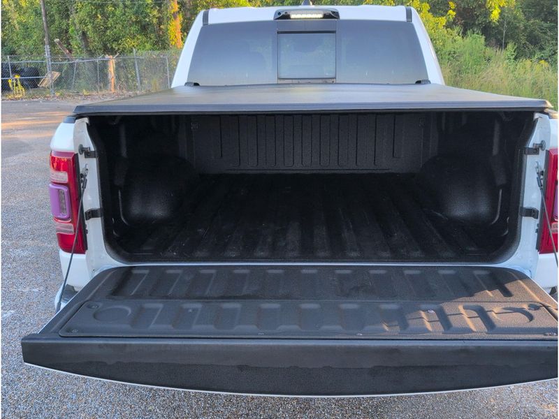 Used 2023 RAM 1500 LimitedImage 34