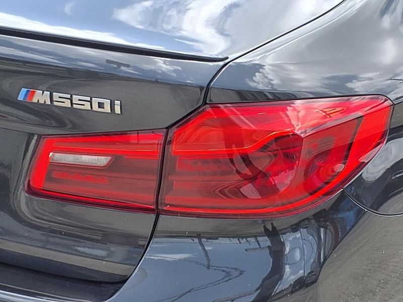 2020 BMW 5 Series M550i xDriveImage 13