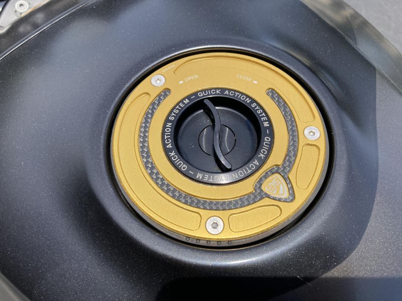 2019 Aprilia RSV4 1100 Factory 