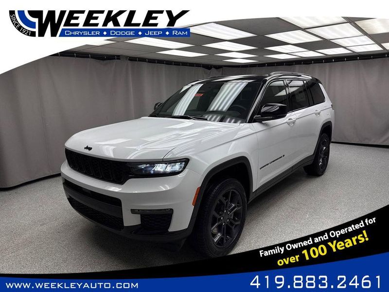 New 2025 Jeep Grand Cherokee L Limited 4x4Image 1