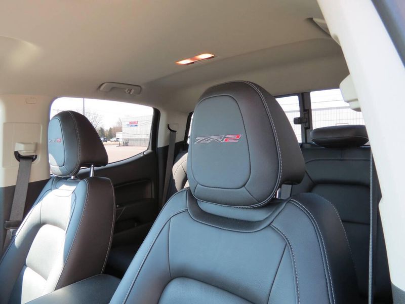 2022 Chevrolet Colorado ZR2 4x4 4dr Crew Cab 5 ft. SBImage 21