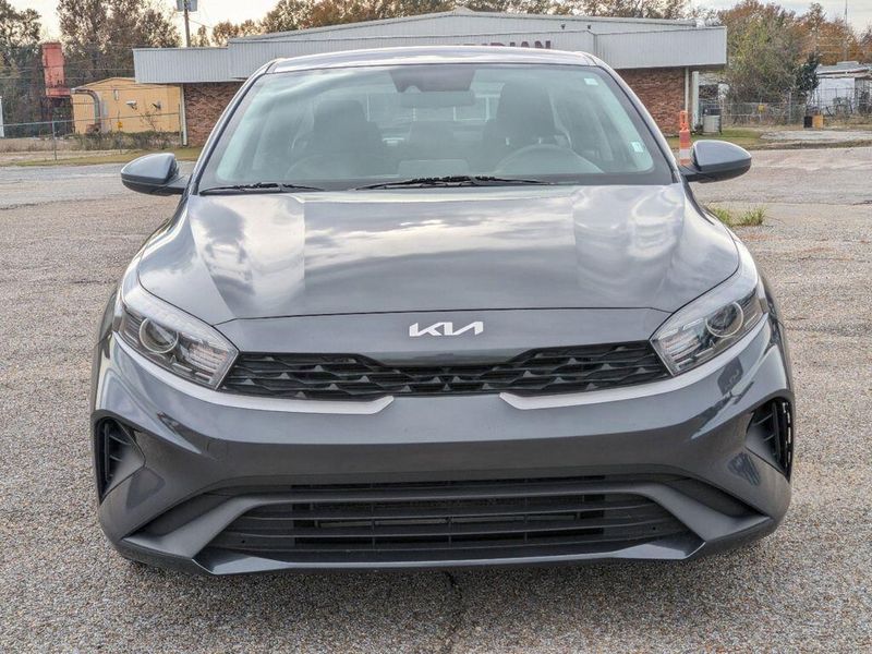 2022 Kia Forte LXSImage 8