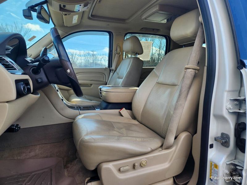 Used 2011 Cadillac Escalade ESV Premium